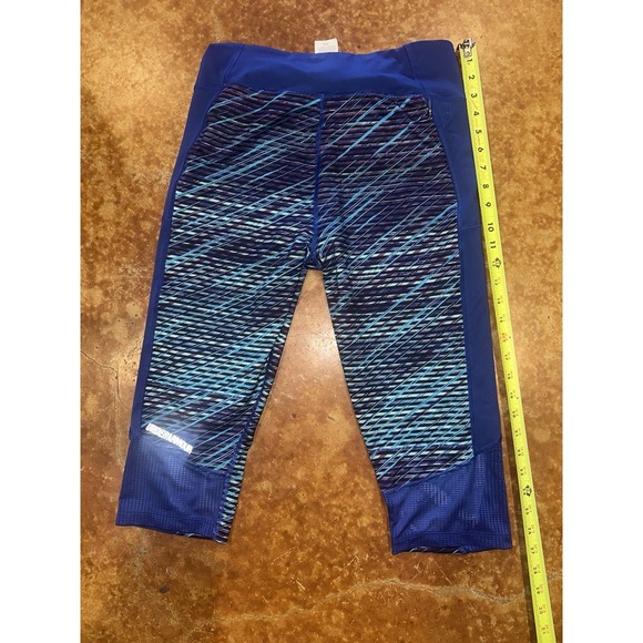 Under Armour Crop Yoga Pants Leggings Blue Geometric Athletic Size Large - Picture 6 of 8